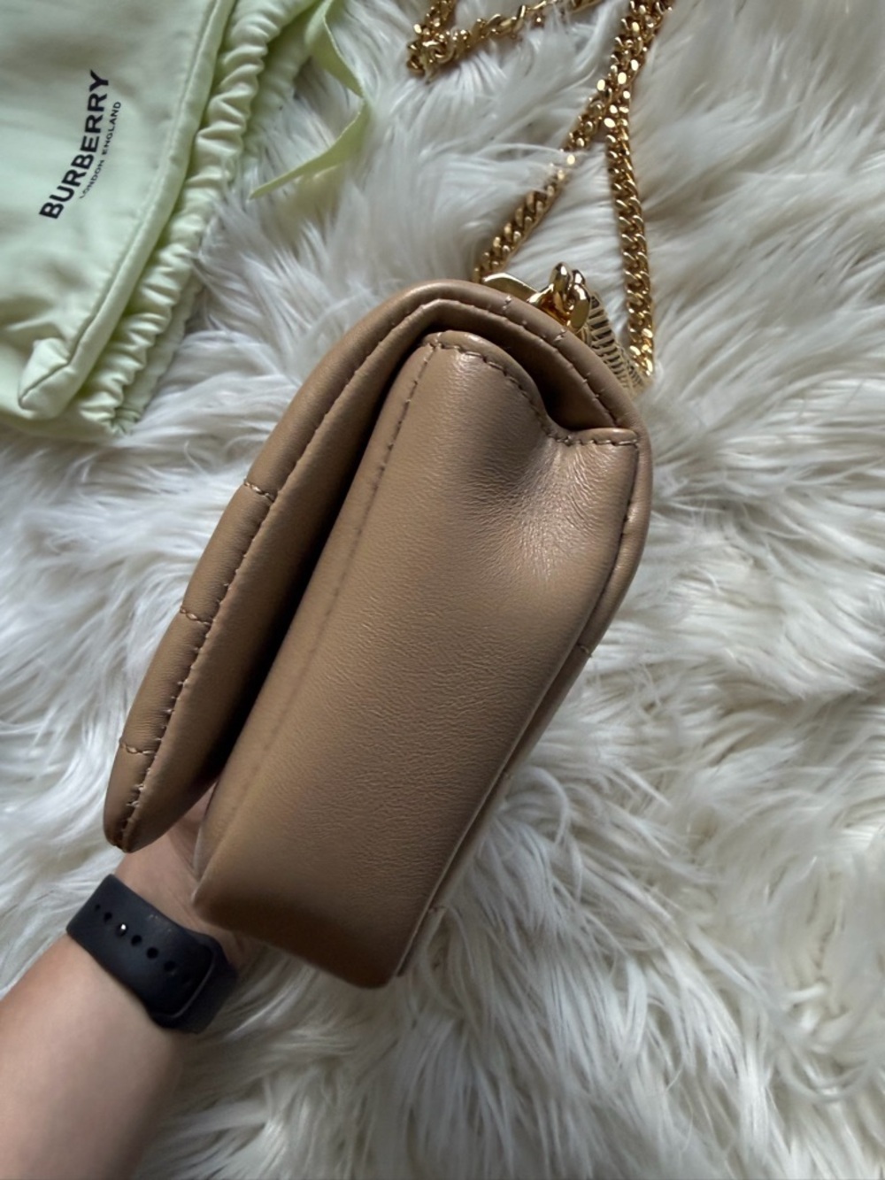 Burberry leather chain cross body bag - Picture 9 of 16